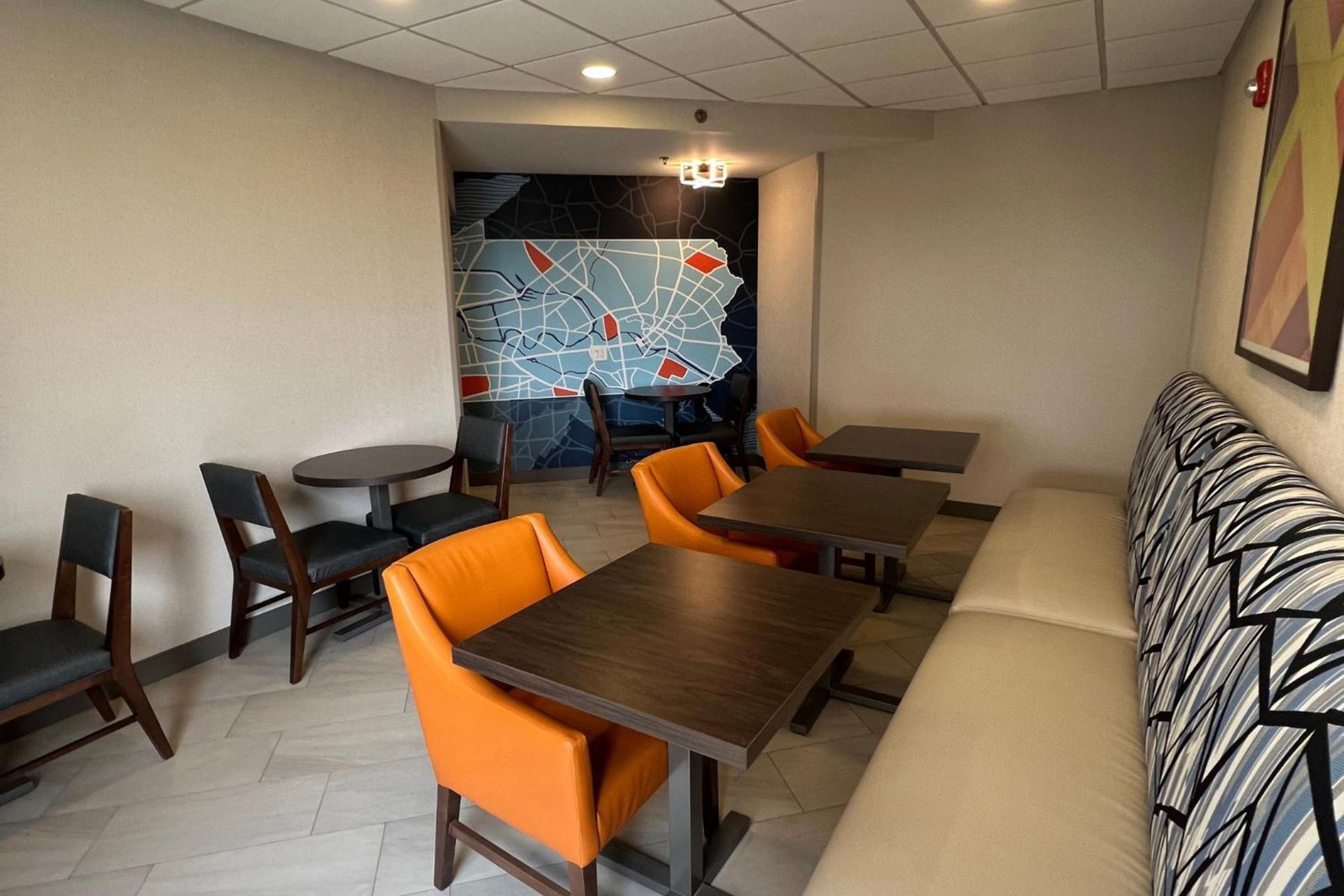 Holiday Inn Express Harrisburg I-81 - Hershey By Ihg Manadahill Extérieur photo